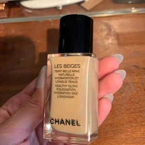Chanel foundation